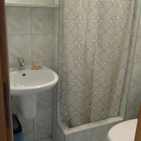 Quarto em Acomodações Particulares Goscinne Swarzewianka