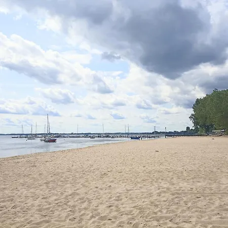 ホームステイ Goscinne Swarzewianka スバジェボ